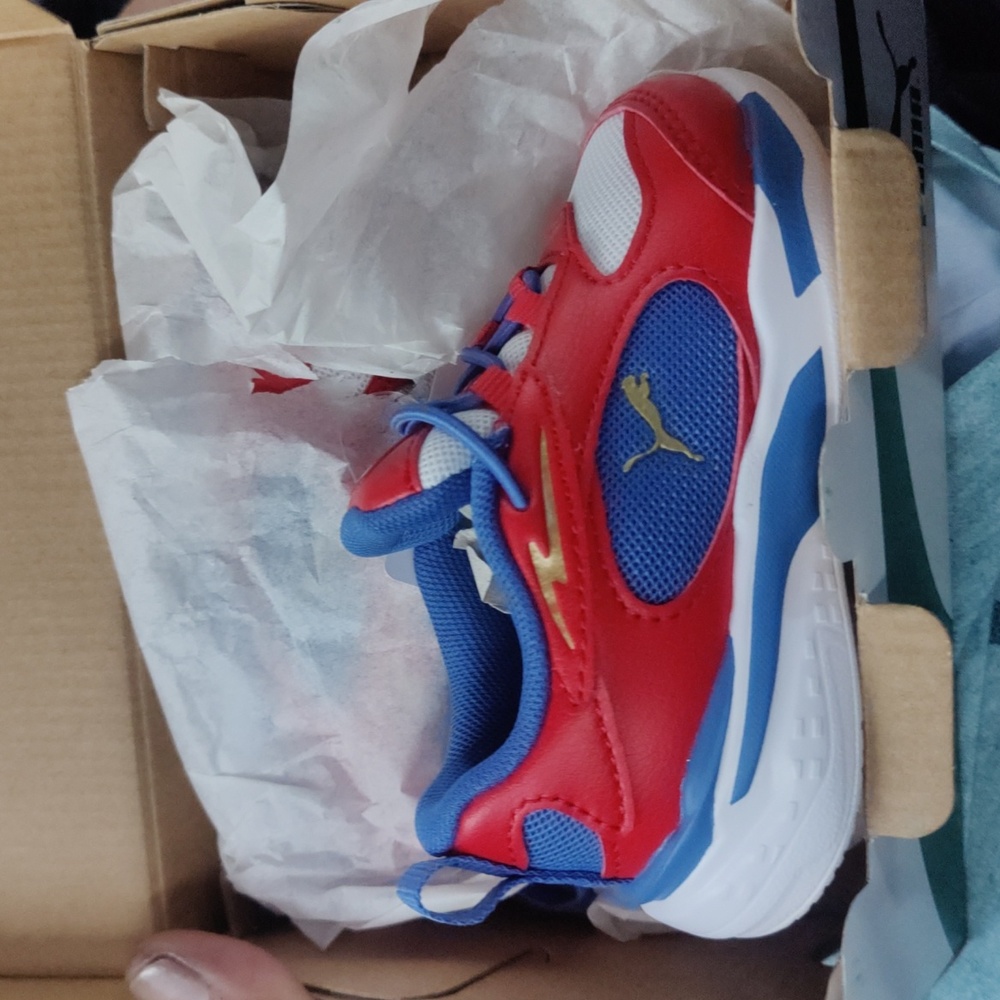 Kids shoes